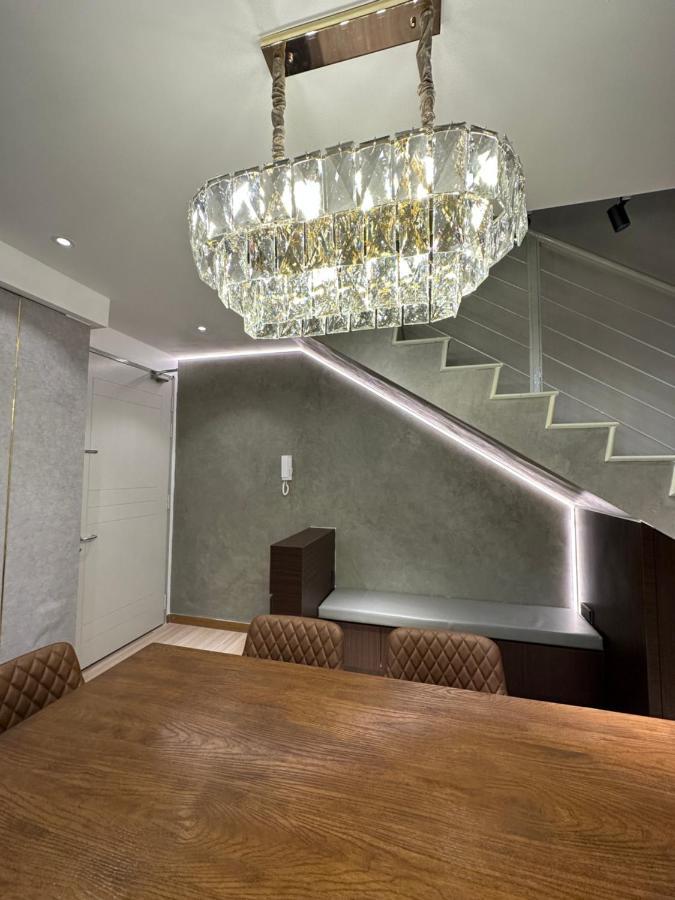 Family Duplex Penthouse 3 Bedroom The Wave 8-9pax