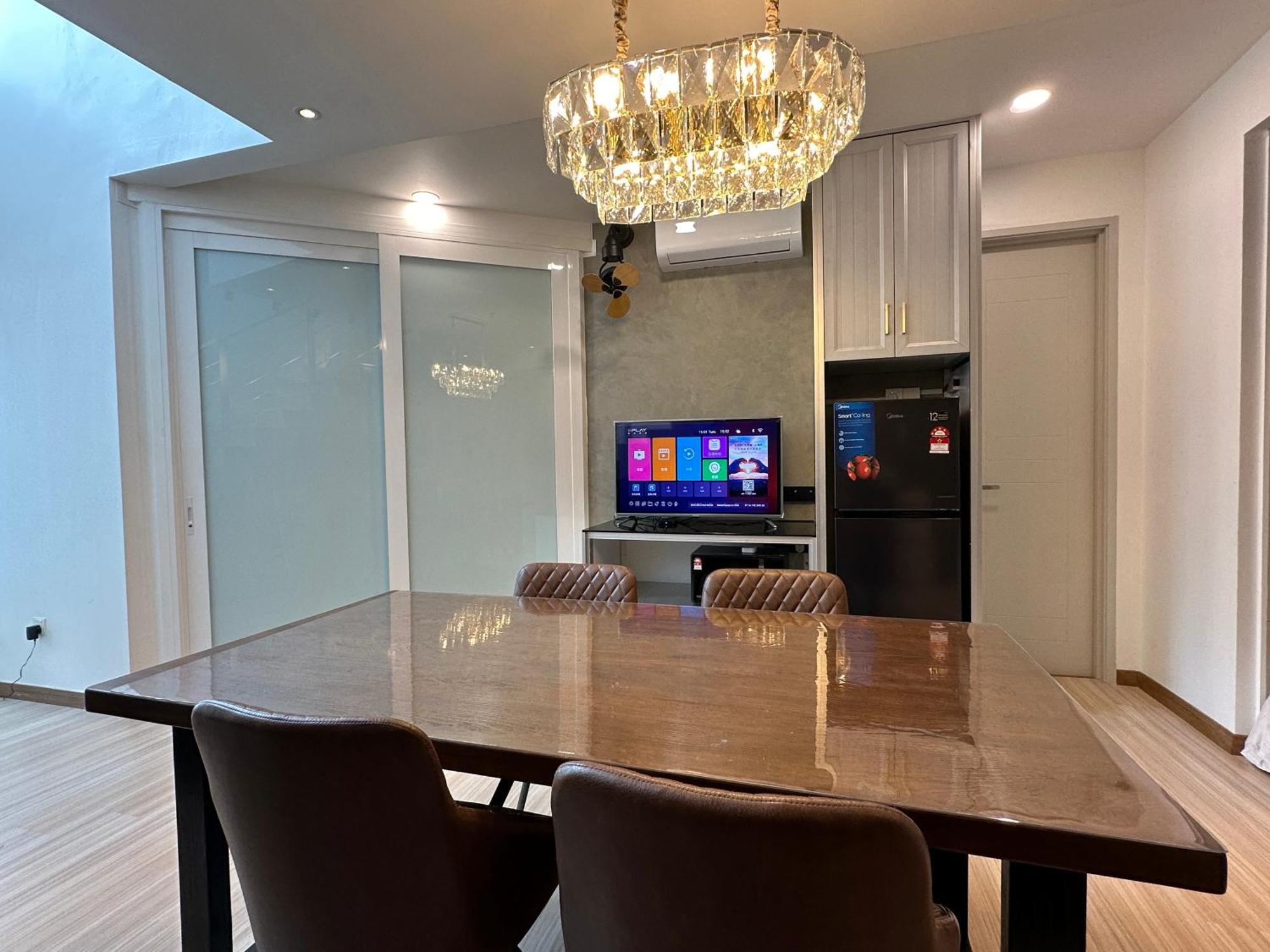 Apartment Family Duplex Penthouse 3 Bedroom The Wave 8-9pax *